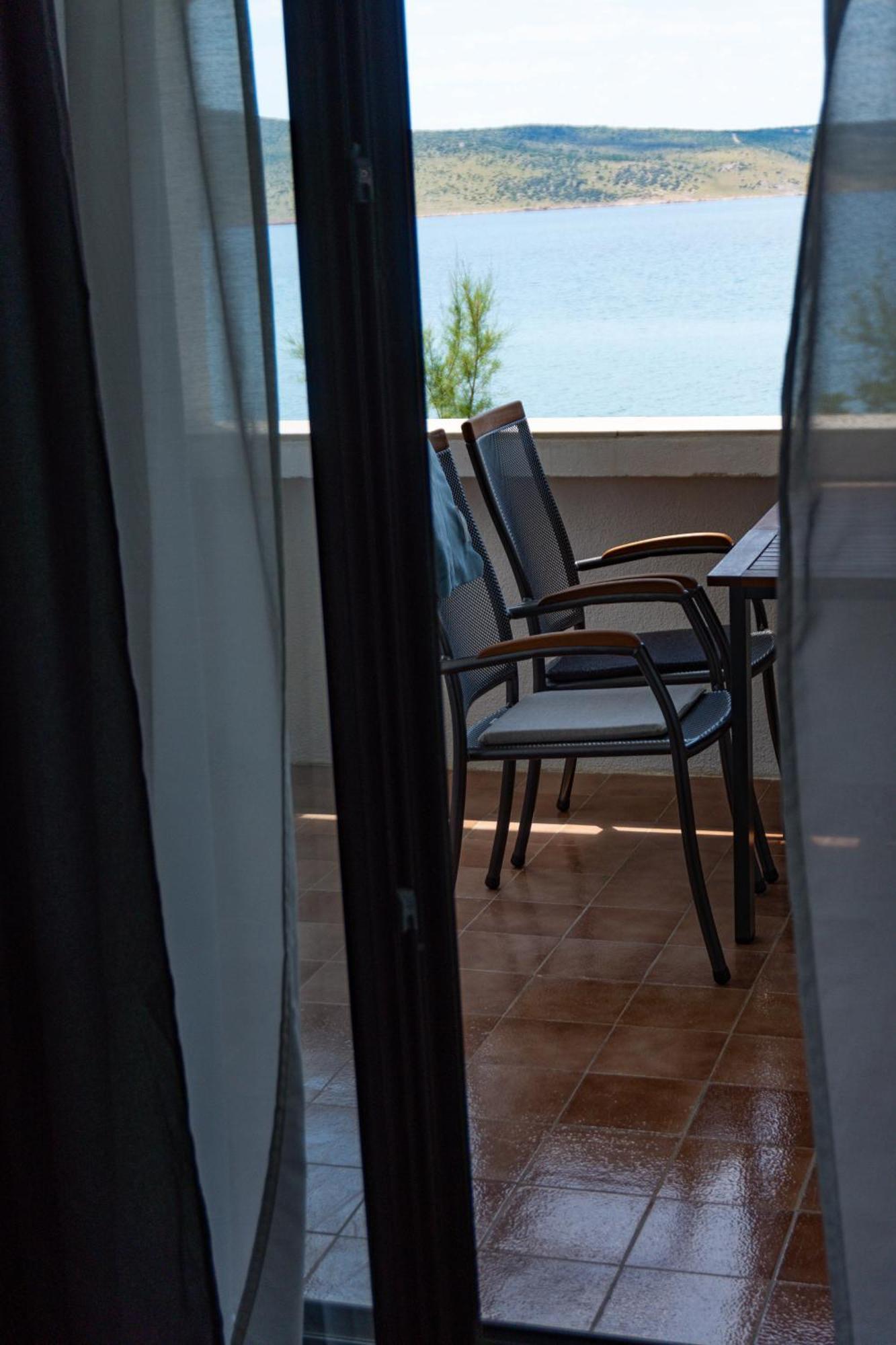 Apartments Dida Sime 斯塔利格拉德-帕克利尼卡 外观 照片
